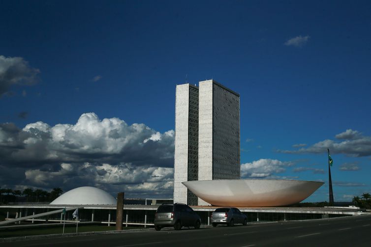 congresso-discute-em-sessao-remota-projeto-sobre-orcamento-impositivo