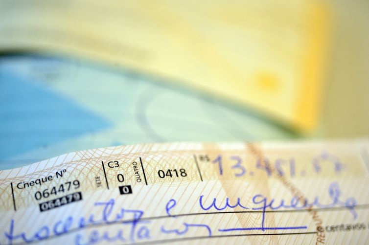 clientes-do-banco-do-brasil-podem-sustar-cheques-por-aplicativo