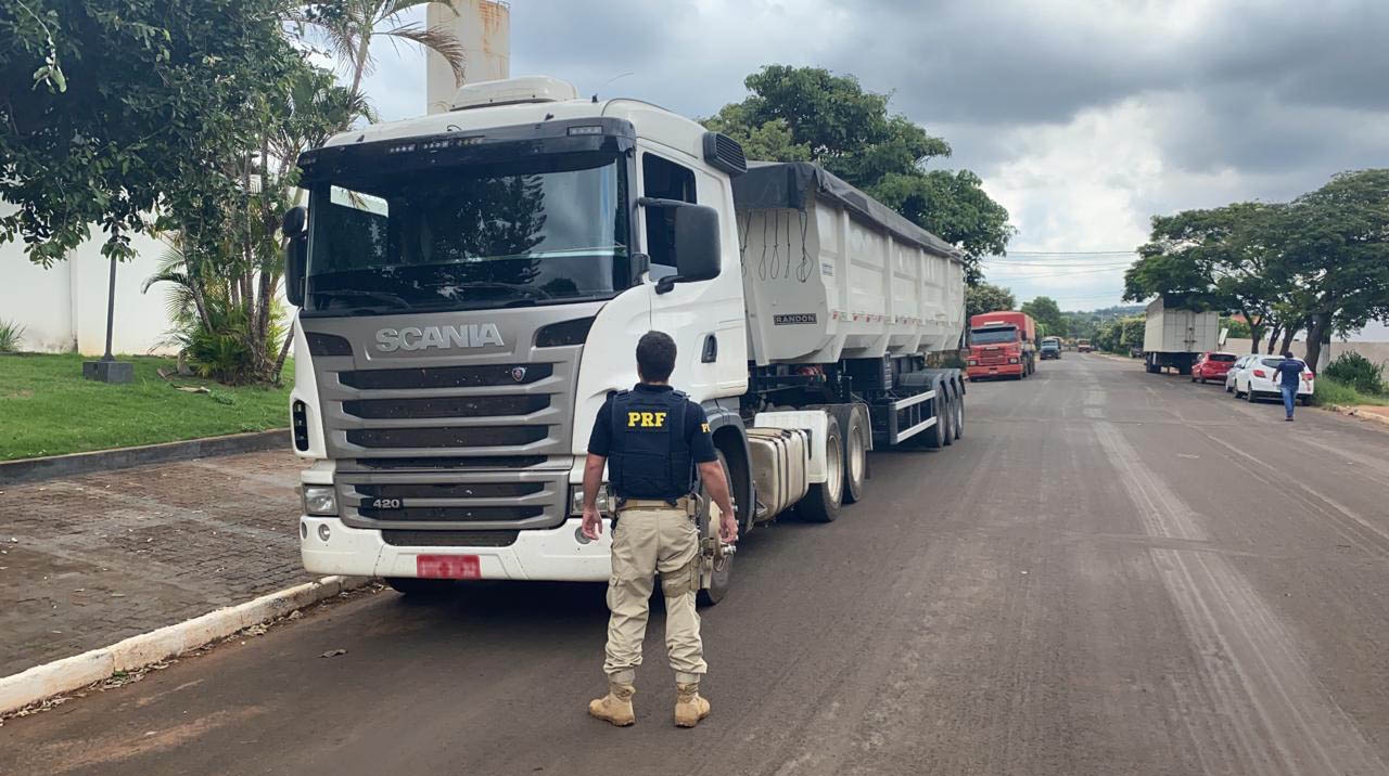 prf-em-sao-gabriel-do-oeste-(ms)-recupera-reboque-adulterado