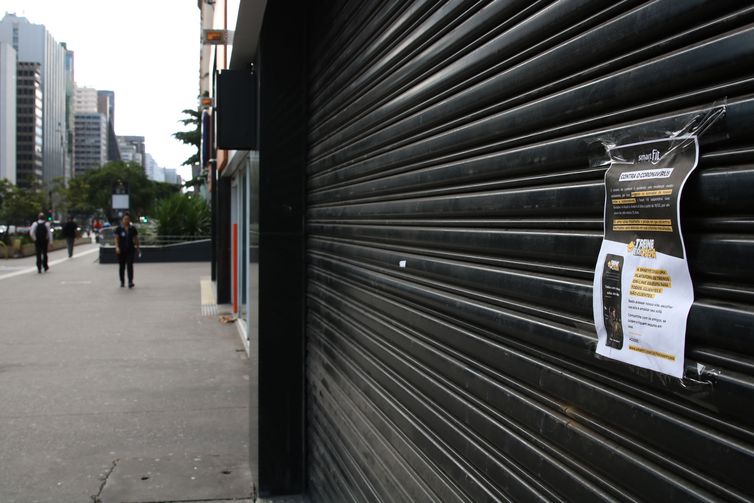 comercio-de-sao-paulo-quer-voltar-a-funcionar-no-dia-1o-de-maio