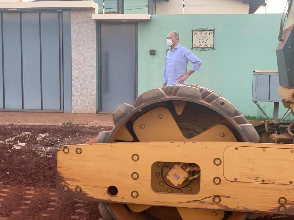 Asfalto traz dignidade, dizem moradores do Parque das Aroeiras