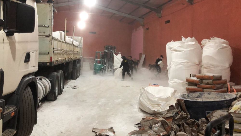 DOF apreende em Ponta Porã carreta com mais de três toneladas de maconha