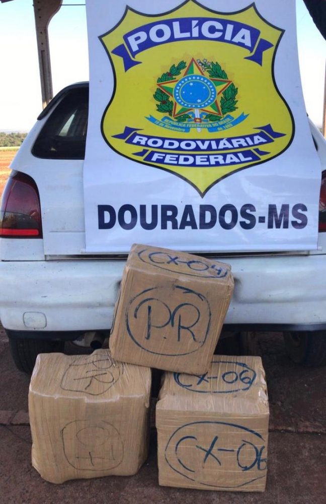 Dois são presos pela PRF com quase 80 quilos de maconha