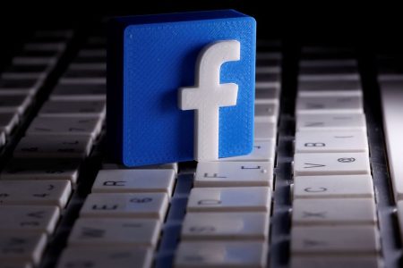 Facebook renova feed principal para atrair usuários mais jovens