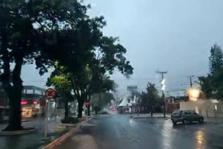 Quarta-feira chuvosa pode ter temporais e quedas de granizo em MS