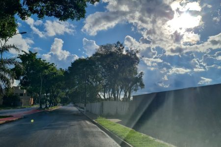 Sábado será de sol com algumas nuvens na fronteira
