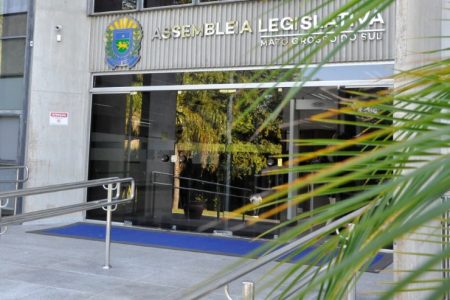 Deputados se solidarizam com familiares de jovens de MS que morreram no RJ