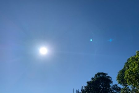 Céu fica ensolarado durante a terça-feira em Mato Grosso do Sul