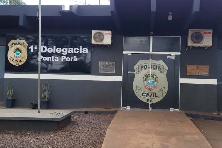 ‘Perdeu’: Mulher é roubada por dupla em moto em Ponta Porã