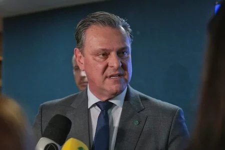 Plano Safra será ancorado na agricultura de baixa emissão de carbono, diz ministro