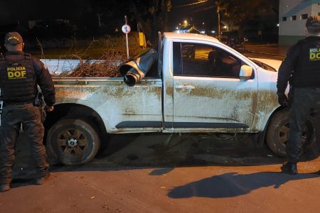 Caminhonete roubada em dezembro no Paraná é recuperada em cidade de MS