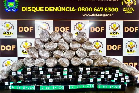 Homem é preso com mais de 100 quilos de drogas que estava guardando para “pagar dívida com traficantes”