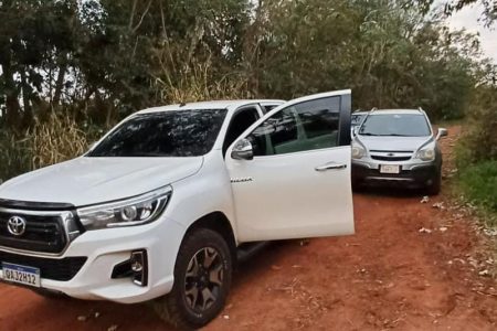 Caminhonete roubada na fronteira é recuperada no Paraguai