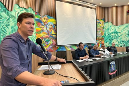 Prefeitura e Câmara debatem regulamentação de aplicativos de transporte em Ponta Porã