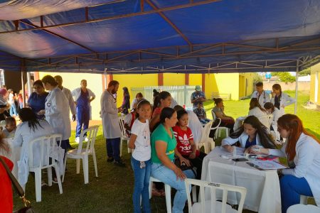 Centenas de pessoas são beneficiadas por ação da UCP em Zanja Pytã