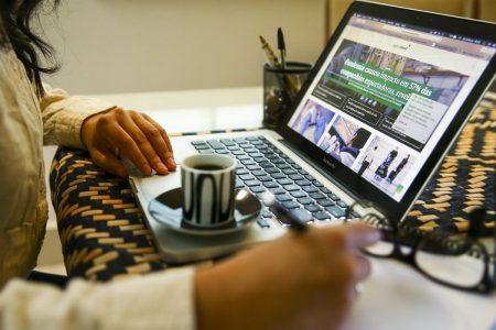 Pnad Contínua mostra que 9,5 milhões faziam trabalho remoto em 2022