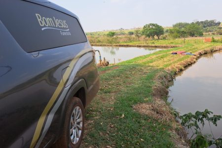 Sem autorização, adolescente entra em propriedade rural e morre afogado em açude