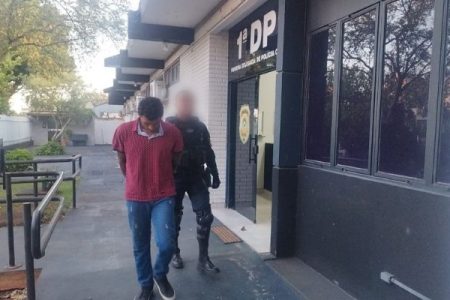 Rapaz é preso com quase 100 quilos de maconha escondidos em sitioca