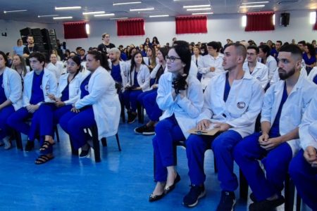 Atividades acadêmicas integram estudantes da UCP em Pedro Juan Caballero