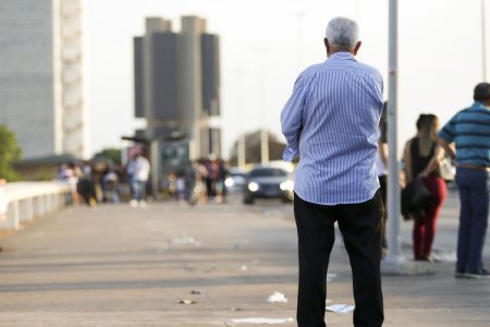 População brasileira com 65 anos ou mais cresceu quase 60% em 12 anos