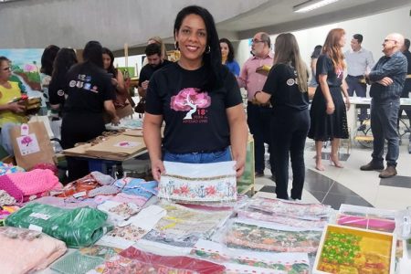 Feira de artesanato do sistema prisional tem várias opções de presentes