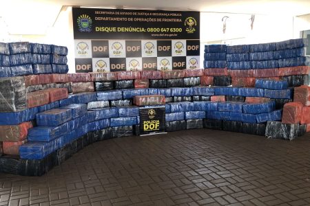 R$ 11,6 milhões: Motoristas são presos com droga e pneus que saíram de Ponta Porã
