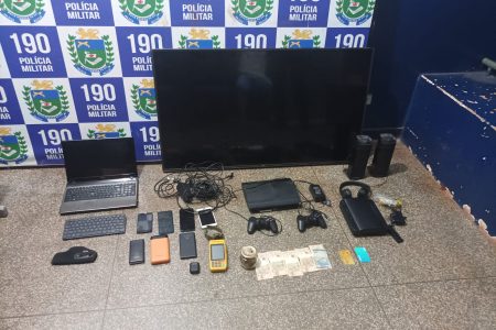 Homens são presos com drogas e objetos furtados em Ponta Porã