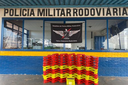 Polícia Militar Rodoviária prende casal por tráfico de drogas