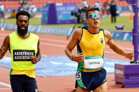Yeltsin vence os 5.000m, quebra recorde e fatura 1º ouro do Brasil no Parapan-Americano