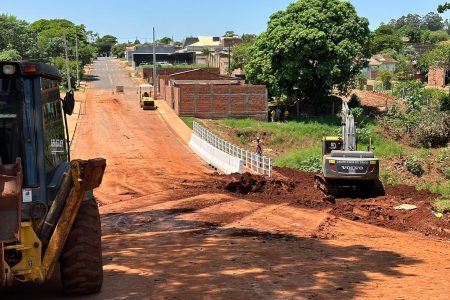 Atenção motoristas: Rua Alferneiros está interditada para reparo