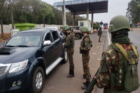 Exército e Aeronáutica reforçarão o combate ao crime organizado na faixa de fronteira