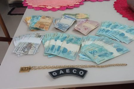 Fraudes em licitações entre prefeitura e empresas desviaram quase R$ 80 milhões
