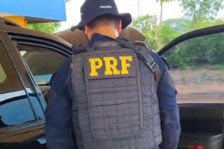 Polícia prende homem com cocaína em compartimento oculto de veículo na BR-262