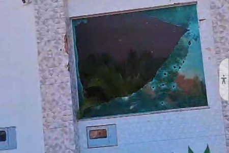 Residência é alvo de disparos em bairro nobre de Ponta Porã
