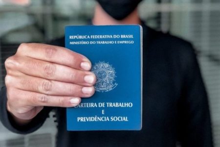 Semana começa com 4,3 mil vagas de emprego em MS; confira