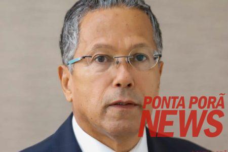 Sistema de precedentes: PODER X DIREITO