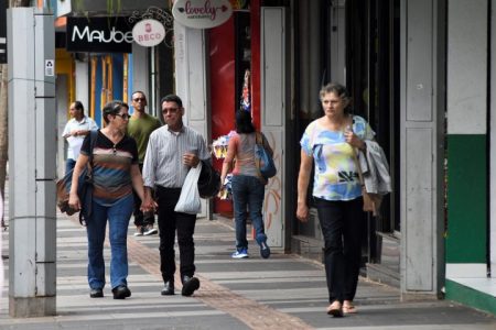 Junta Comercial registrou abertura de 960 empresas em maio