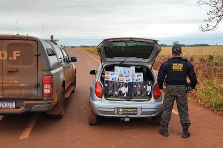 Dupla é detida com carga de cigarros contrabandeados do Paraguai