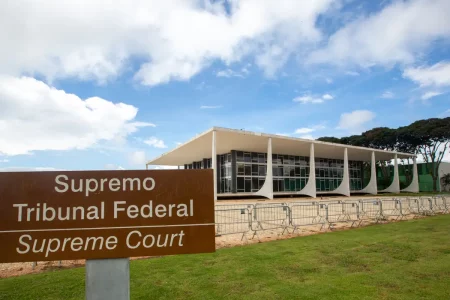 STF retoma julgamento que pode ampliar foro privilegiado