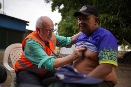 Ribeirinhos do Alto e Baixo Pantanal recebem missão com reforço no atendimento médico