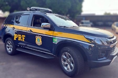 Motorista “muito louco” é preso pela PRF com maconha e haxixe