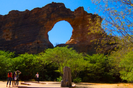 Sancionada lei federal que marca o Dia Nacional do Guia de Turismo