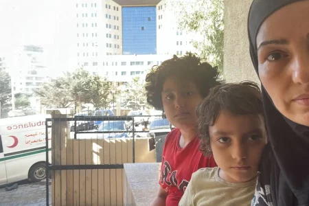 “São pessoas explodindo”, diz brasileira à espera de resgate no Líbano