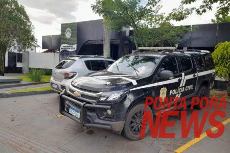Mulher descobre traição e agride marido com golpes de machadinha em MS