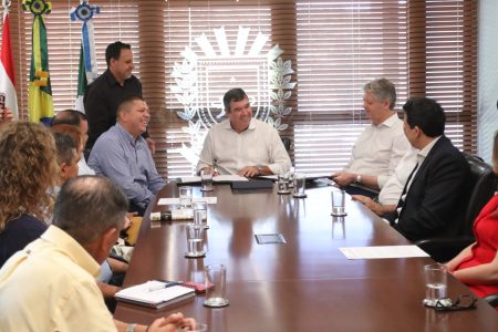 Eduardo Riedel e Juancho Acosta promovem projetos culturais entre o MS e Amambay
