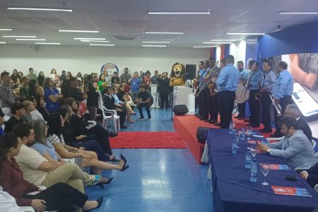 Mais de 1,2 mil alunos começam cursar Medicina na UCP em Pedro Juan Caballero