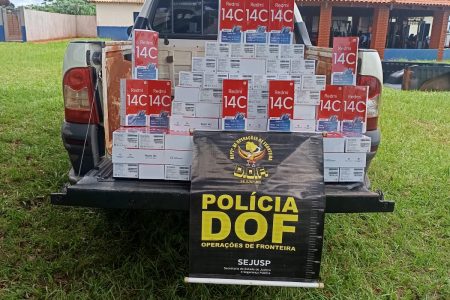 Casal é preso com 100 celulares na lataria do carro em Ponta Porã