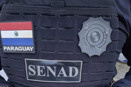 Agente da SENAD é preso por esvaziar conta bancária de brasileiro detido no Paraguai