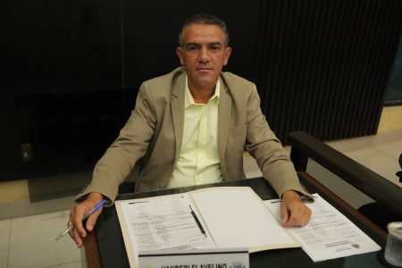 Vereador Vanderlei Avelino solicita duplicação da BR-463 e faixa elevada em frente ao Aeroporto