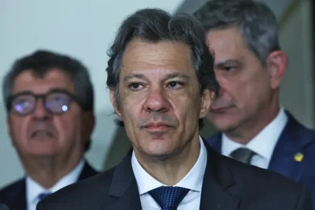 Isenção do Imposto de Renda até R$ 5 mil custará R$ 27 bilhões por ano